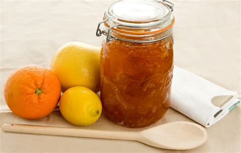 Three fruit marmalade .